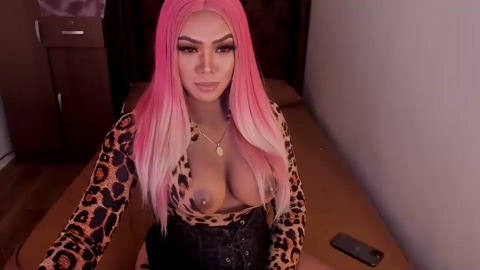 queen_ocana  10-07-2022